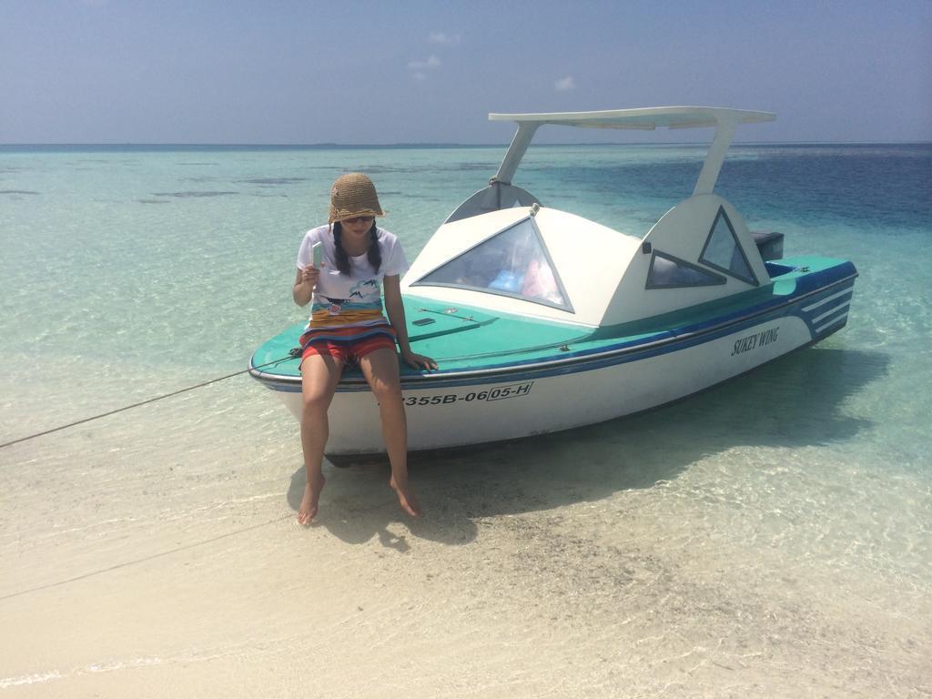 Sunset Holidays Huraa Exterior foto