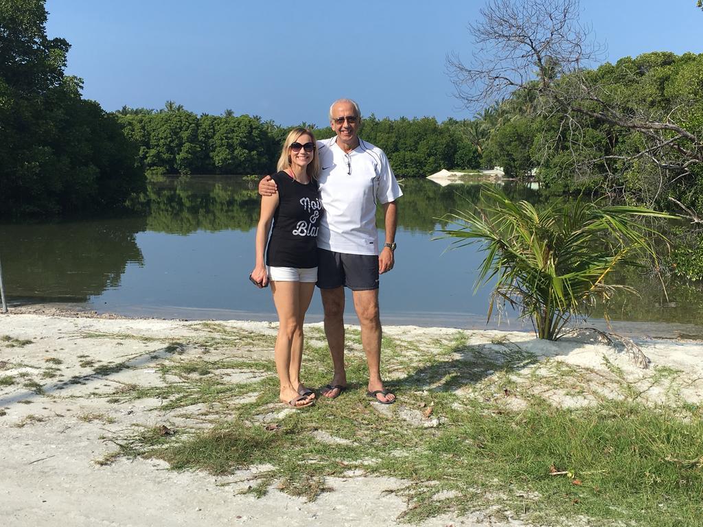 Sunset Holidays Huraa Exterior foto