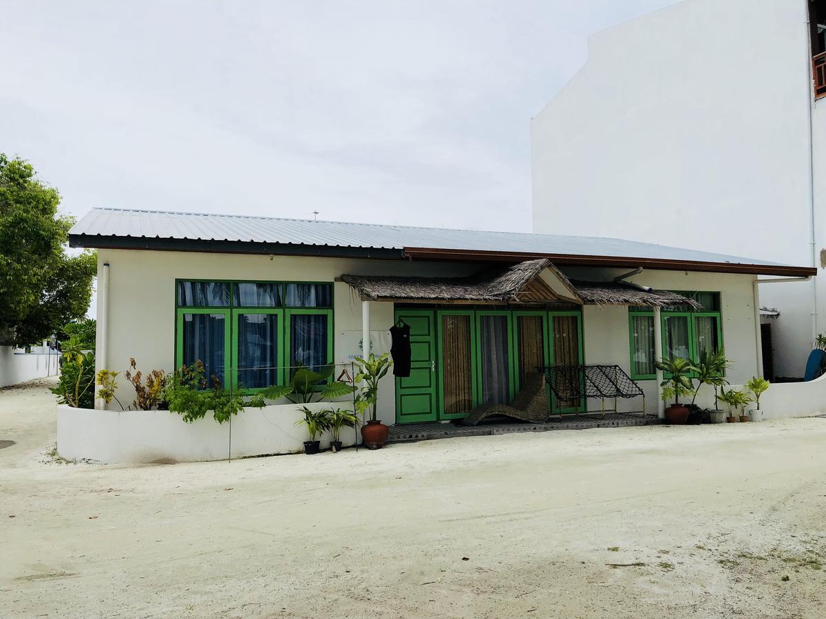 Sunset Holidays Huraa Exterior foto